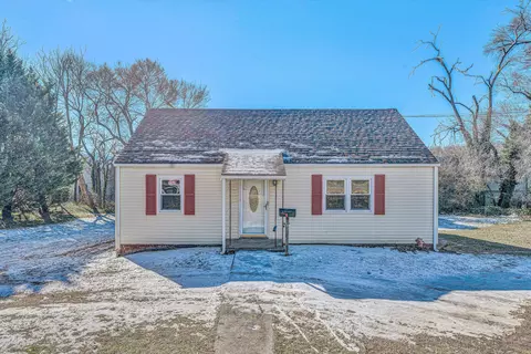 706 Queen Ave NW, Roanoke, VA 24012
