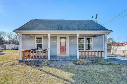 2340 Ridgefield St NE, Roanoke, VA 24012
