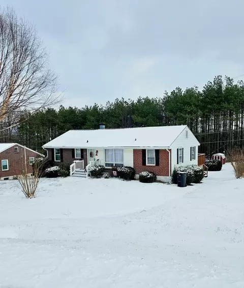 5820 Maywood Ave, Salem, VA 24153