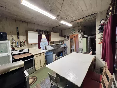 305 County Line Rd, Buchanan, VA 24066 photo 16