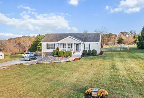 698 Greenhouse Rd, Glade Hill, VA 24092