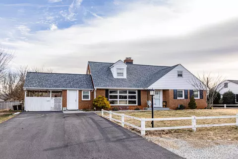 5807 Malvern Rd, Roanoke, VA 24012