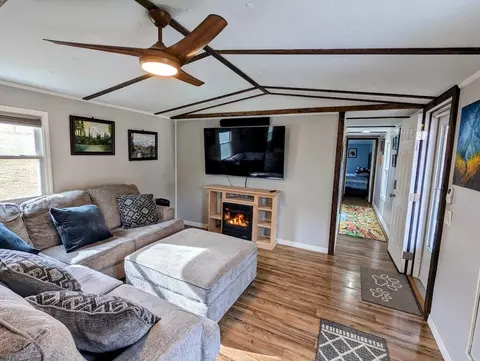 700 Gardner Rd, Willis, VA 24380 photo 5