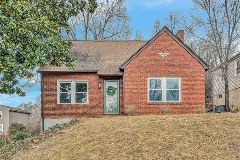 1927 Langdon Rd SW, Roanoke, VA 24015