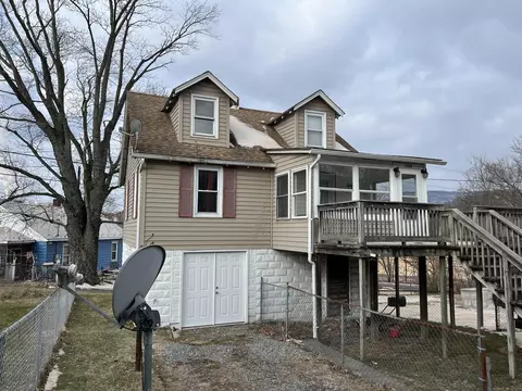 1110 N Rockbridge Ave, Covington, VA 24426