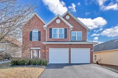 2713 Paddington Station Ln, Vinton, VA 24179