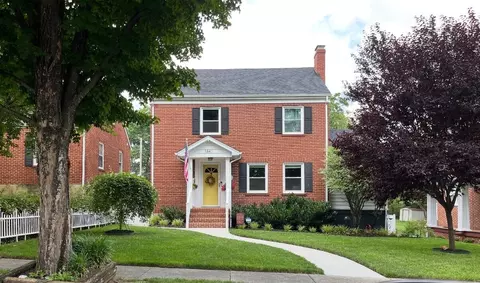 1841 Arden Rd SW, Roanoke, VA 24015