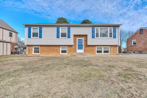 4959 Lantern St, Roanoke, VA 24019