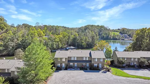 304 Harbor Ridge Dr, Goodview, VA 24095 photo 38