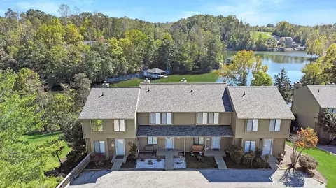 304 Harbor Ridge Dr, Goodview, VA 24095