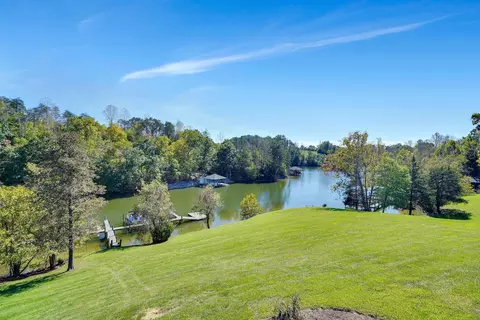 304 Harbor Ridge Dr, Goodview, VA 24095 photo 4