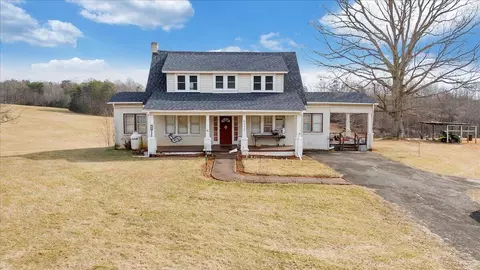 6032 Salem Hwy, Stuart, VA 24171