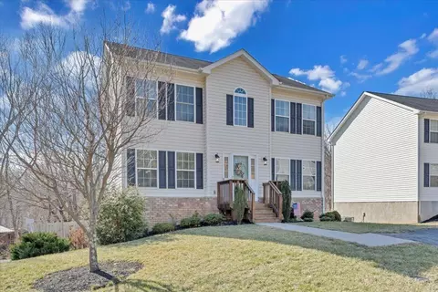 Exterior - 2000 Tula Dr, Salem, VA 24153 photo 11 of 12