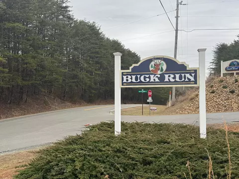 lot2 3 Buck Run Dr, Moneta, VA 24121