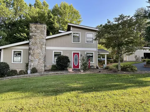 214 Anthony Ford Rd, Penhook, VA 24137
