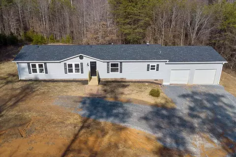 460 Belcher Rd, Penhook, VA 24137