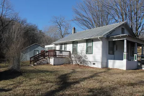 12820 W Lynchburg Salem Tpke, Blue Ridge, VA 24064