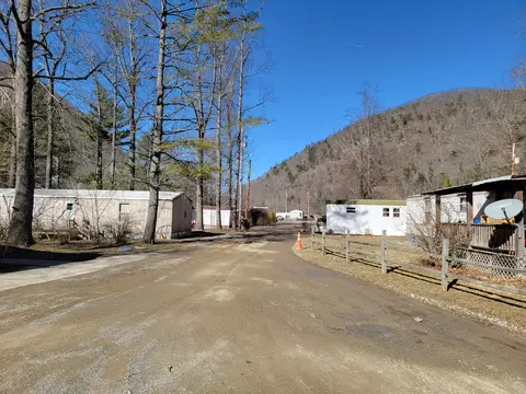 7881 Cleburne Blvd, Dublin, VA 24084 photo 15