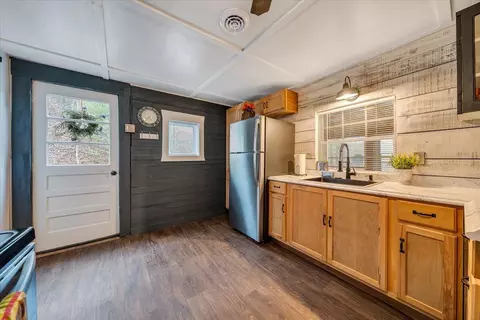 49 Maple Tree Ln, Eagle Rock, VA 24085 photo 6