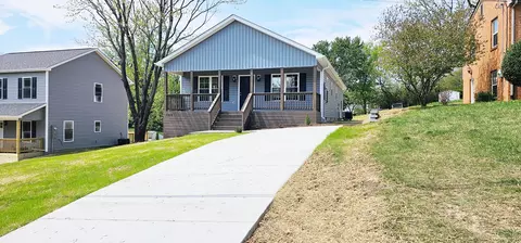 738 B Caldwell St NW, Roanoke, VA 24017