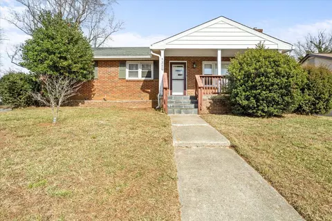 1329 St Jude St, Salem, VA 24153