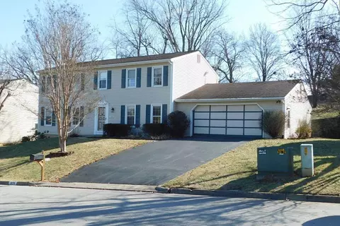 1928 Stone Mill Dr, Salem, VA 24153