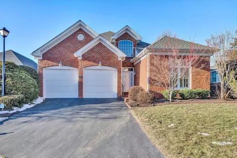 3301 Southwood Village Ct SW, Roanoke, VA 24014