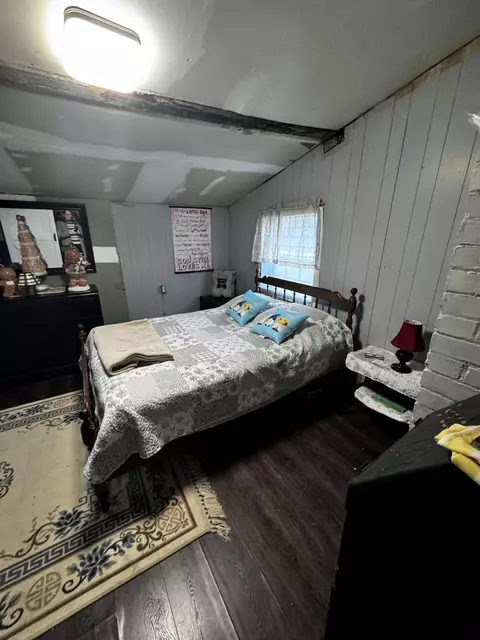 Bedroom - 252 Cherry Tree Btm, Buchanan, VA 24066 photo 3 of 6