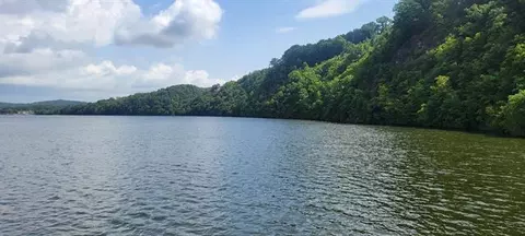 5588 Nunn Hollow Rd, Hiwassee, VA 24347