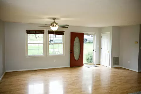 249 Fox Fire Rd, Max Meadows, VA 24360 photo 8