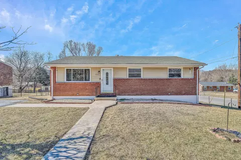 3922 Lilac Ave NW, Roanoke, VA 24017