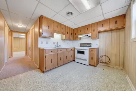 Kitchen - 1345 Stone Mill Rd, Hurt, VA 24563 photo 8 of 9