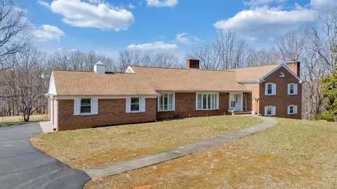 Exterior - 1345 Stone Mill Rd, Hurt, VA 24563 photo 8 of 25