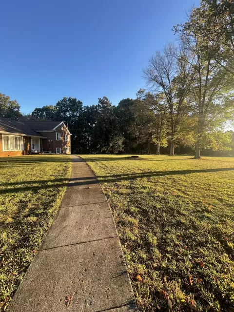 Exterior - 1345 Stone Mill Rd, Hurt, VA 24563 photo 3 of 25