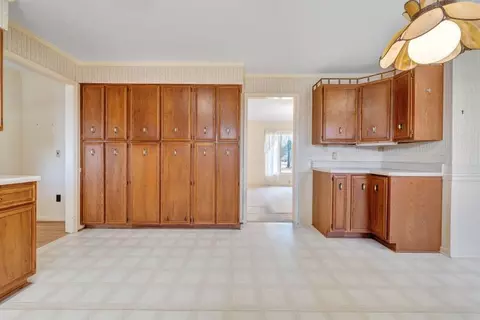 Kitchen - 1345 Stone Mill Rd, Hurt, VA 24563 photo 3 of 9