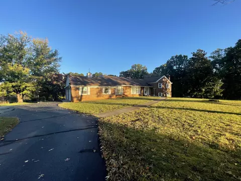 Exterior - 1345 Stone Mill Rd, Hurt, VA 24563 photo 2 of 25