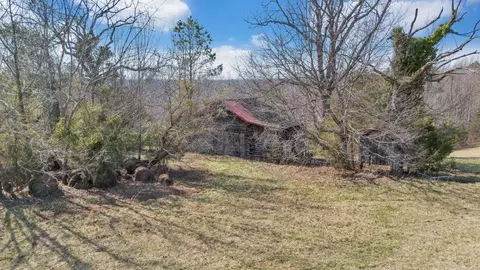 Exterior - 1345 Stone Mill Rd, Hurt, VA 24563 photo 24 of 25