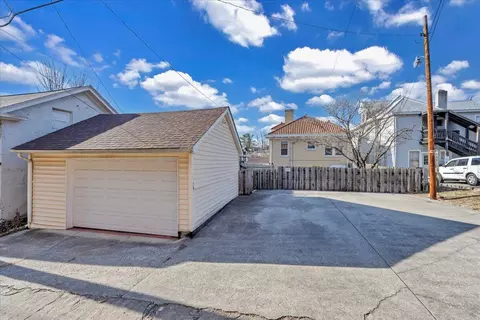 Exterior - 1348 Maple Ave SW, Roanoke, VA 24016 photo 12 of 16