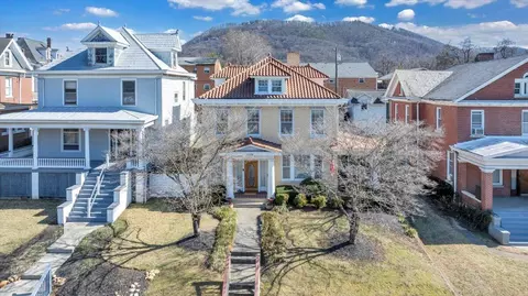 Exterior - 1348 Maple Ave SW, Roanoke, VA 24016 photo 16 of 16