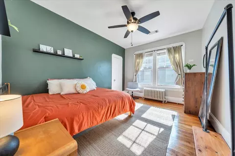 Bedroom - 1348 Maple Ave SW, Roanoke, VA 24016 photo 4 of 7