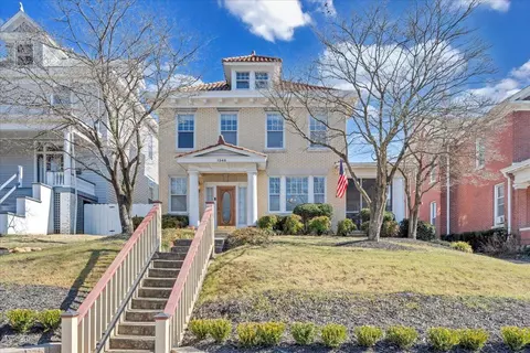 Exterior - 1348 Maple Ave SW, Roanoke, VA 24016 photo 2 of 16