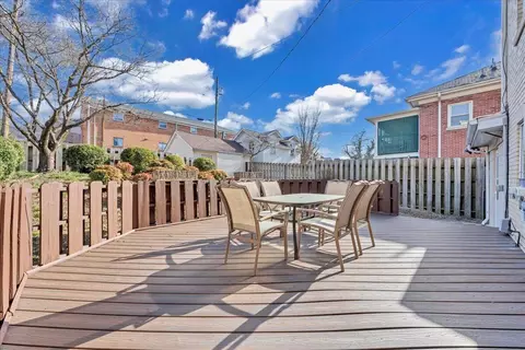 Exterior - 1348 Maple Ave SW, Roanoke, VA 24016 photo 7 of 16