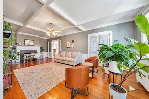 Living - 1348 Maple Ave SW, Roanoke, VA 24016 photo 1 of 4