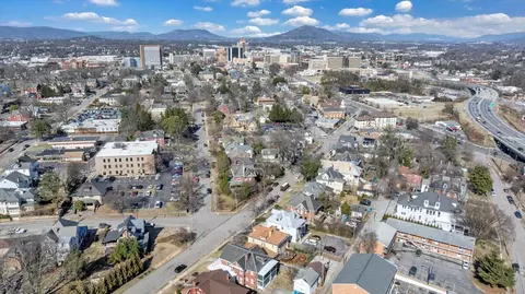 View/Area - 1348 Maple Ave SW, Roanoke, VA 24016 photo 11 of 13