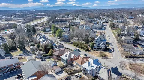 View/Area - 1348 Maple Ave SW, Roanoke, VA 24016 photo 8 of 13