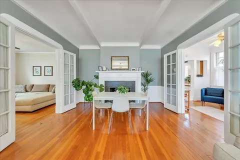 Dining - 1348 Maple Ave SW, Roanoke, VA 24016 photo 1 of 2