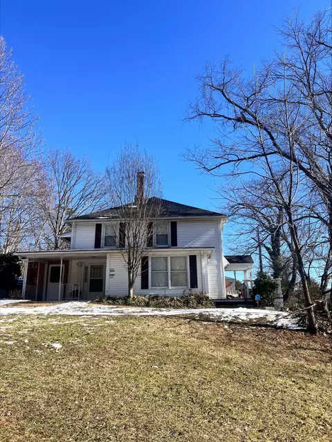 3301 Penn Forest Blvd #& 3303, Roanoke, VA 24018