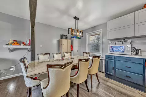 Dining - 533 Fleming Ave NE, Roanoke, VA 24012 photo 1 of 1