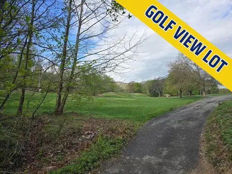 2774 Gleneagles Rd, Salem, VA 24153
