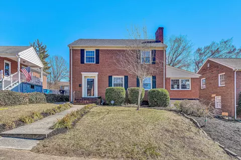 1916 Canterbury Rd SW, Roanoke, VA 24015